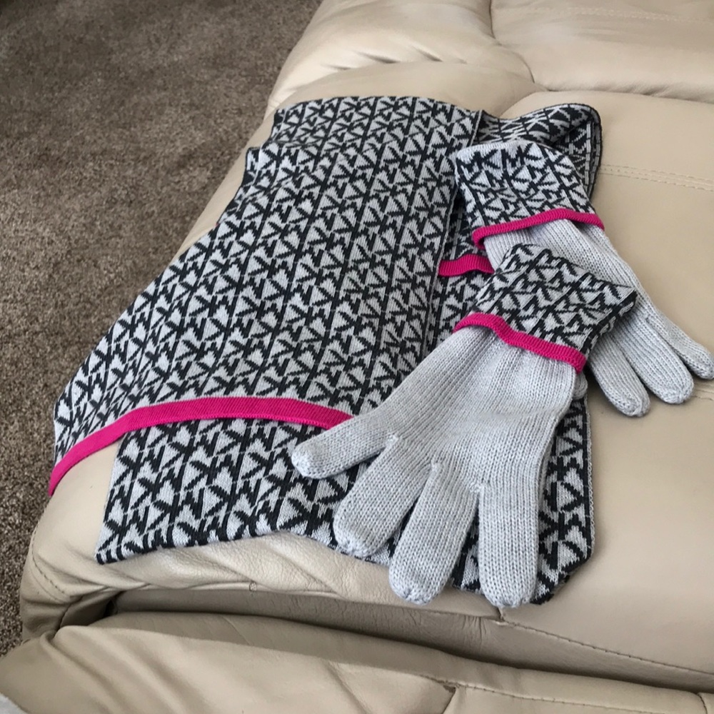 Michael Kors Scarf and Glove set
